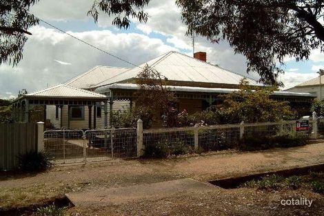 Property photo of 17 Urquhart Street Castlemaine VIC 3450