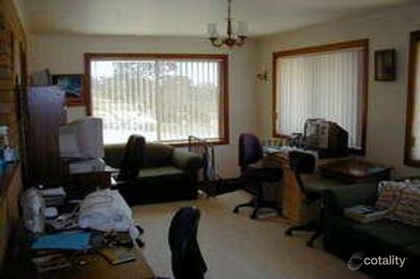 Property photo of 19 Shantalla Crescent Yass NSW 2582