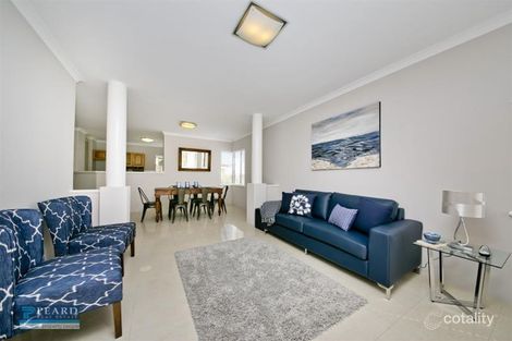 Property photo of 1/121 Grand Promenade Doubleview WA 6018
