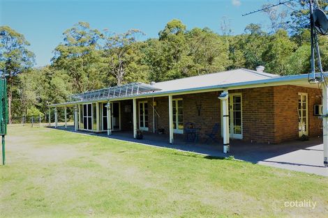 209 Scotts Rd, Booroobin, QLD 4552