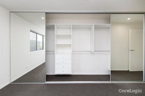 Property photo of 14/27 York Street Indooroopilly QLD 4068