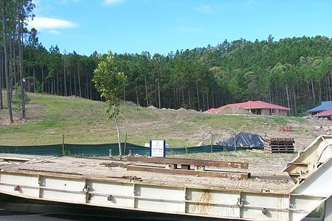 17 Moorea Ct, Pacific Pines, QLD 4211