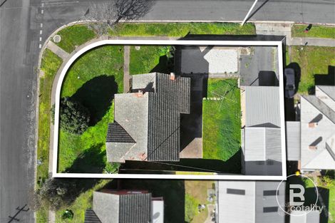 51 Clarke St, Maryborough, VIC 3465