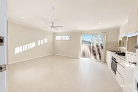 Property photo of 5 Icarus Place Quakers Hill NSW 2763
