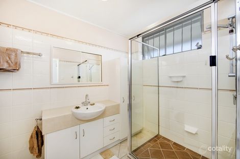 Property photo of 1/245 Cavendish Road Coorparoo QLD 4151