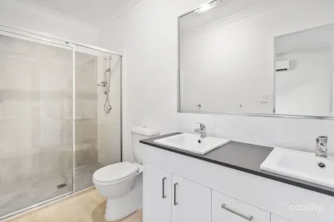 Property photo of 3 Abington Street Spring Mountain QLD 4300