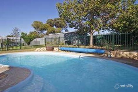 52 Pauls Dr, Valley View, SA 5093