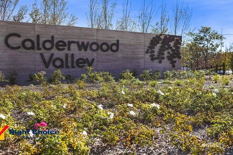 41 Honeybee Cres, Calderwood, NSW 2527