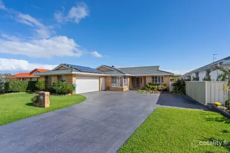 16 Undara Cct, Forster, NSW 2428