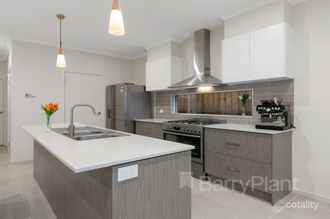 Property photo of 36 Aspect Avenue Wantirna South VIC 3152
