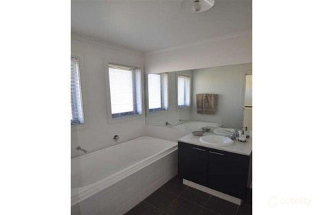 Property photo of 6 Carnoustie Parade Heatherton VIC 3202