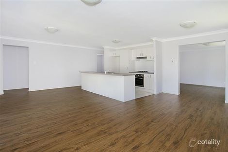 Property photo of 33 Kelman Drive Cliftleigh NSW 2321