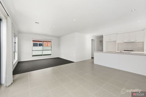 Property photo of 8 Regina Street Mitchell Park VIC 3355