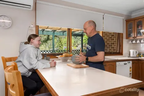 Property photo of 16 Don Street Kurrajong Heights NSW 2758