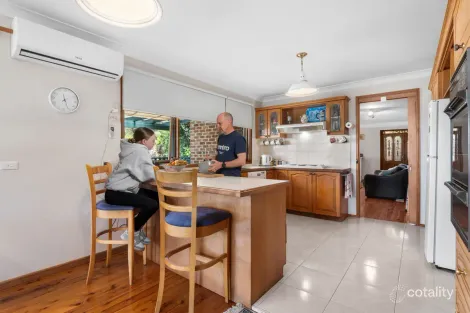 Property photo of 16 Don Street Kurrajong Heights NSW 2758