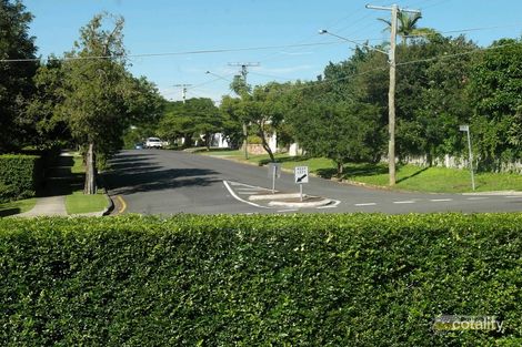 Property photo of 1/102 Windermere Road Hamilton QLD 4007