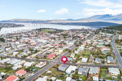 Property photo of 15 Nelumie Street Lindisfarne TAS 7015