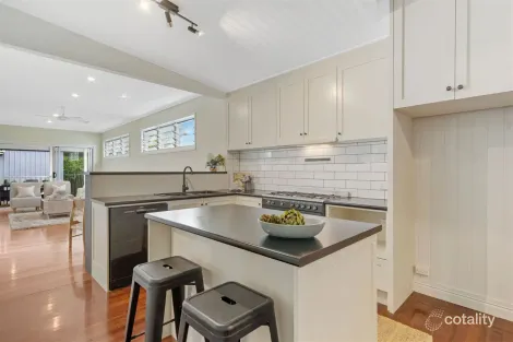 Property photo of 42 Murray Street Sandgate QLD 4017