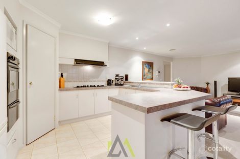 Property photo of 11 Julie Court Langwarrin VIC 3910