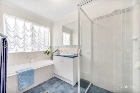 Property photo of 38 Golf Course Drive Woodcroft SA 5162