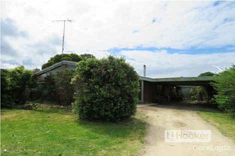 Property photo of 11 Callistemon Court Paynesville VIC 3880