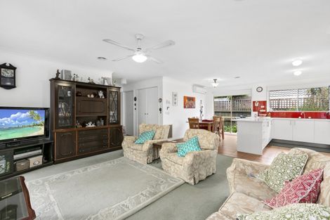 Property photo of 23 Weerona Way Mornington VIC 3931