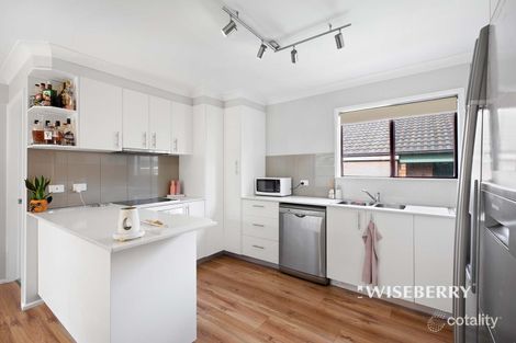 Property photo of 61 Moala Parade Charmhaven NSW 2263