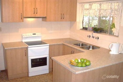 4 Traverse Ave, Salisbury North, SA 5108