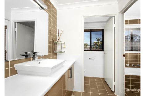 Property photo of 1 Belrose Place Prospect NSW 2148