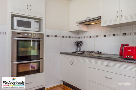Property photo of 2 Orberry Place Thornlie WA 6108