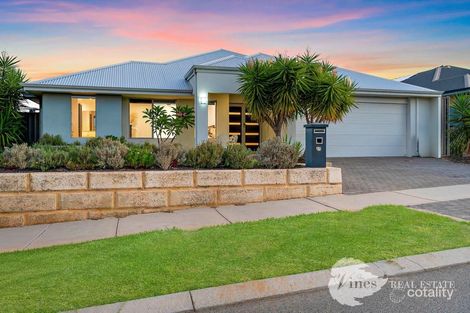 Property photo of 11 Marengo Close Aveley WA 6069