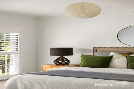 Property photo of 13 Lawrence Street Eaglemont VIC 3084