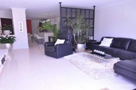Property photo of 2/135 Stanhill Drive Surfers Paradise QLD 4217