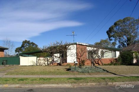 Property photo of 32 Ellengowan Crescent Whalan NSW 2770
