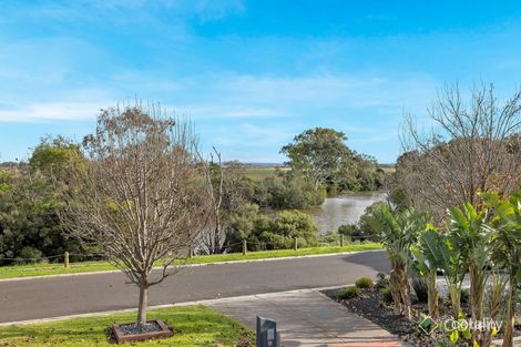 Property photo of 24 Waterfront Boulevard Werribee VIC 3030