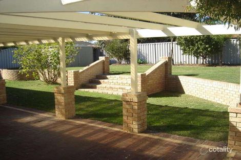 Property photo of 9 Redwood Court Alexander Heights WA 6064