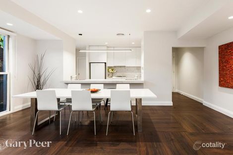 Property photo of 4 Elmhurst Road Caulfield North VIC 3161