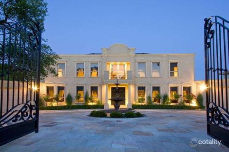 53 Canadian Bay Rd, Mount Eliza, VIC 3930