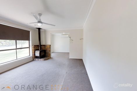 Property photo of 8 Sundew Circuit Orange NSW 2800