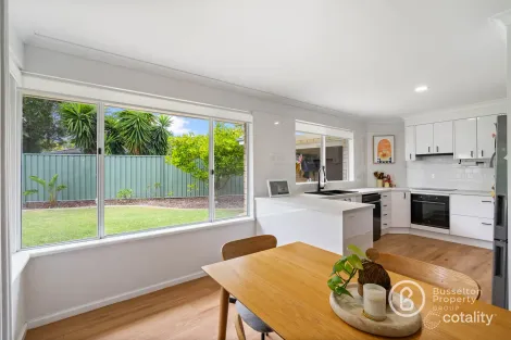 10 Bishop Pl, West Busselton, WA 6280