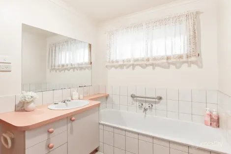 Property photo of 3/19 Kermond Court Warrnambool VIC 3280