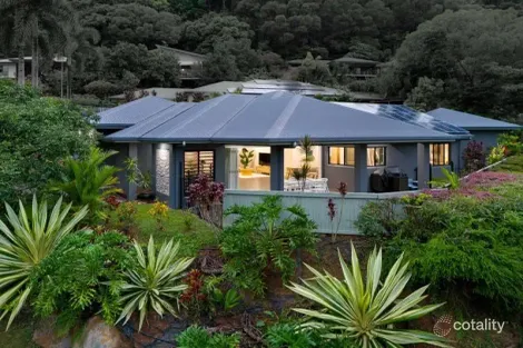 Property photo of 4 Stapleton Close Redlynch QLD 4870