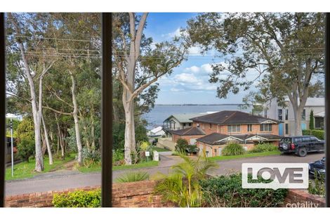 Property photo of 55 Skye Point Road Coal Point NSW 2283