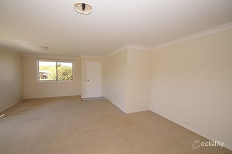 Property photo of 1/5 Evangelene Crescent Armidale NSW 2350