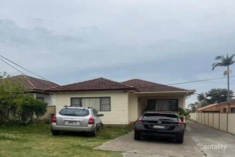 35 Lascelles Ave, Greenacre, NSW 2190