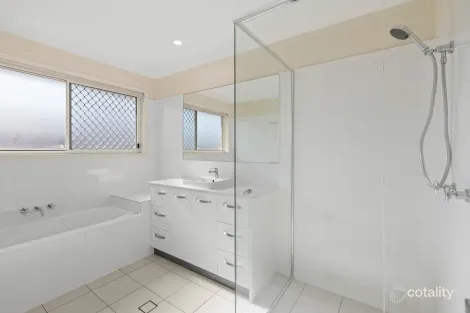 Property photo of 5 Sittella Crescent Burleigh Waters QLD 4220