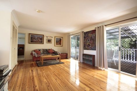Property photo of 32 Muru Avenue Winmalee NSW 2777