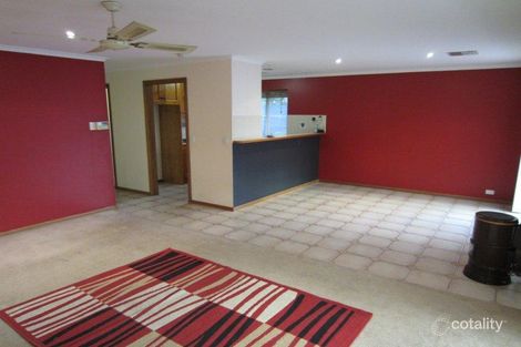 Property photo of 2 Davies Place Pooraka SA 5095