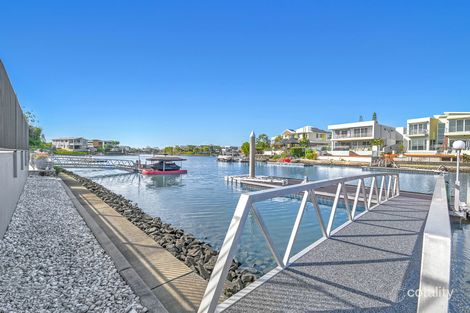 21 Ferrymans Ct, Helensvale, QLD 4212