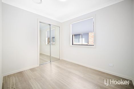 Property photo of 37 Pimelea Place Rooty Hill NSW 2766
